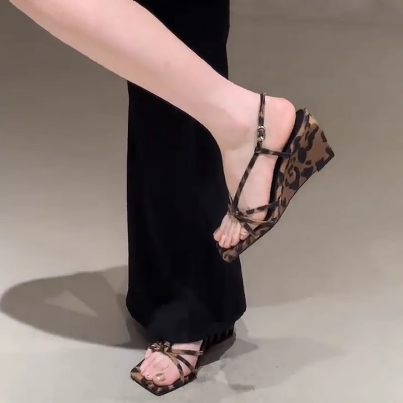 Crossfit Belt - Sandales à talons compensés léopard, nouvelle